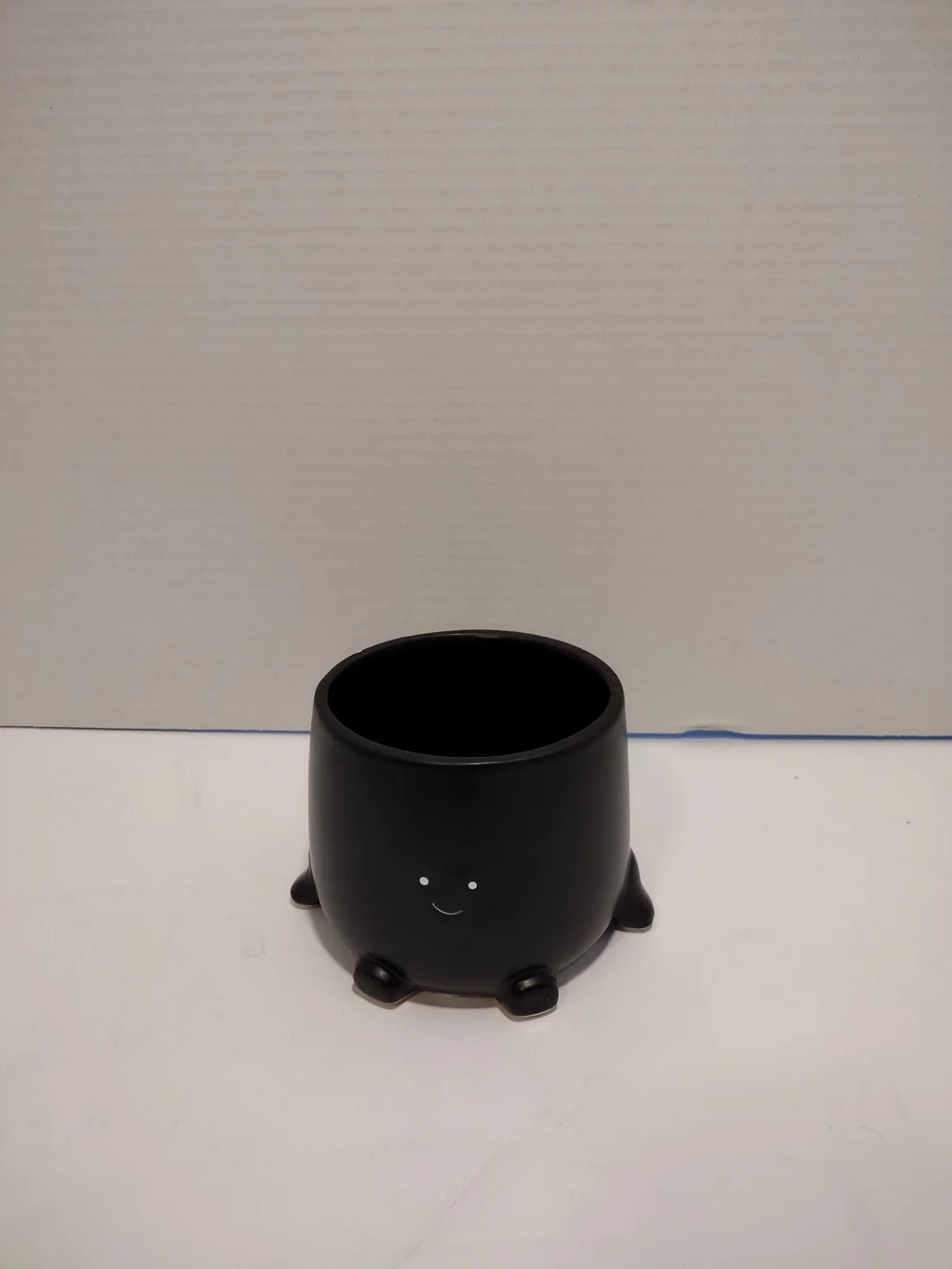 Black Smiling Ceramic Planter - Cute Footed Pot